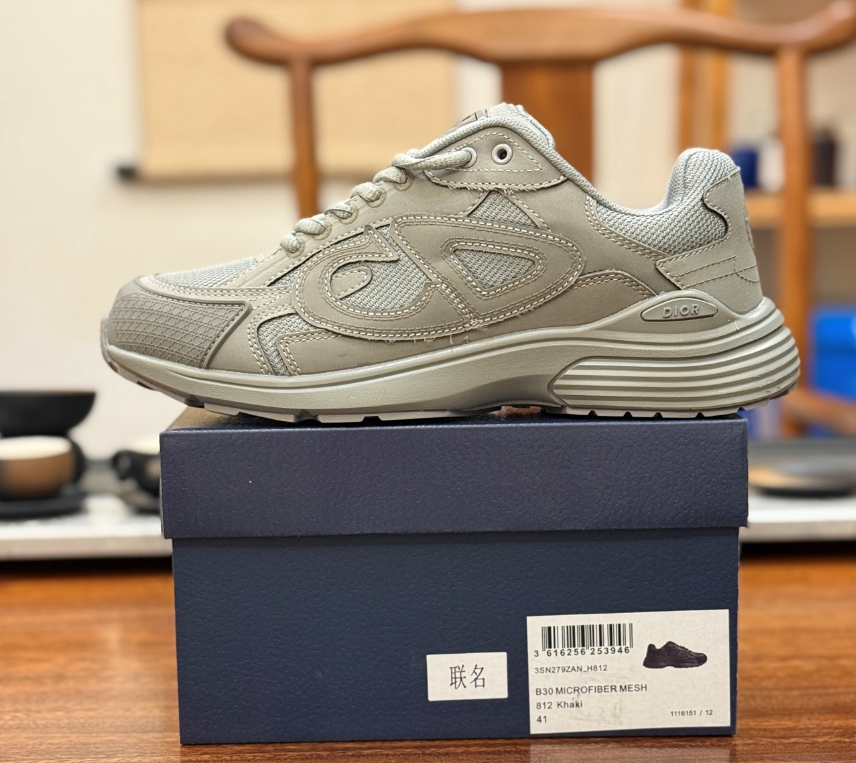 石头岛联名灰色