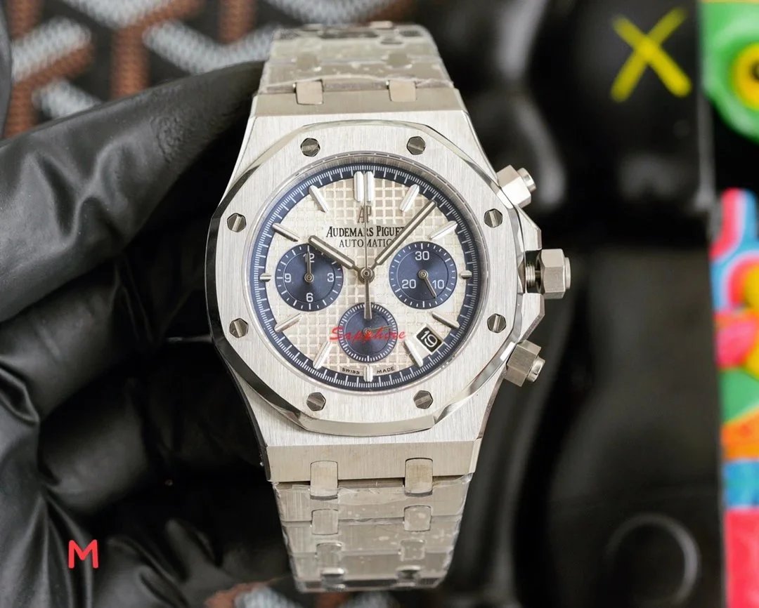 Silver Case, White Dial, Steel Bracelet (Blue Subdials)