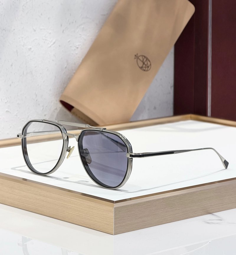 MODEL:COMMANDER SIZE:56口19-146