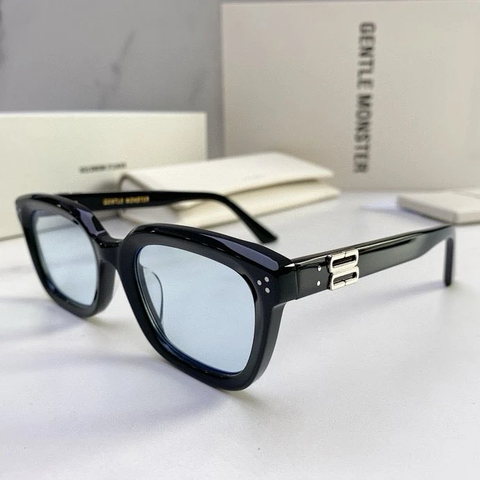 MUSEE | SIZE:52-42-143,WI