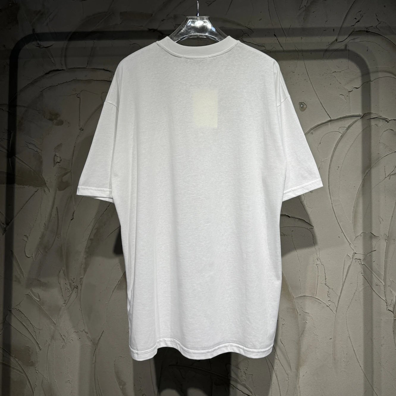 Minimal Logo Crew Neck Tee