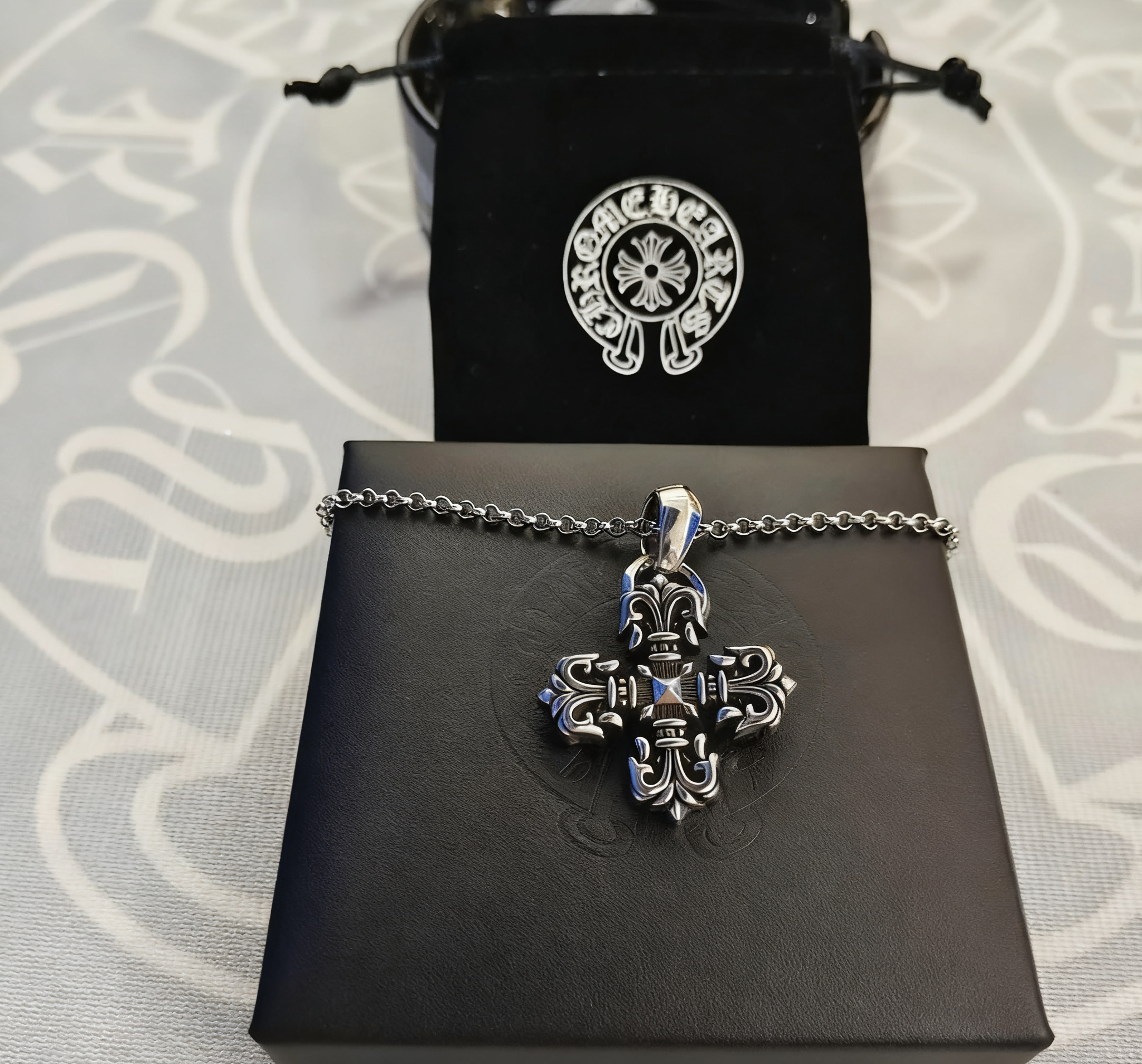 Plain cross with a pearl necklace SKU image