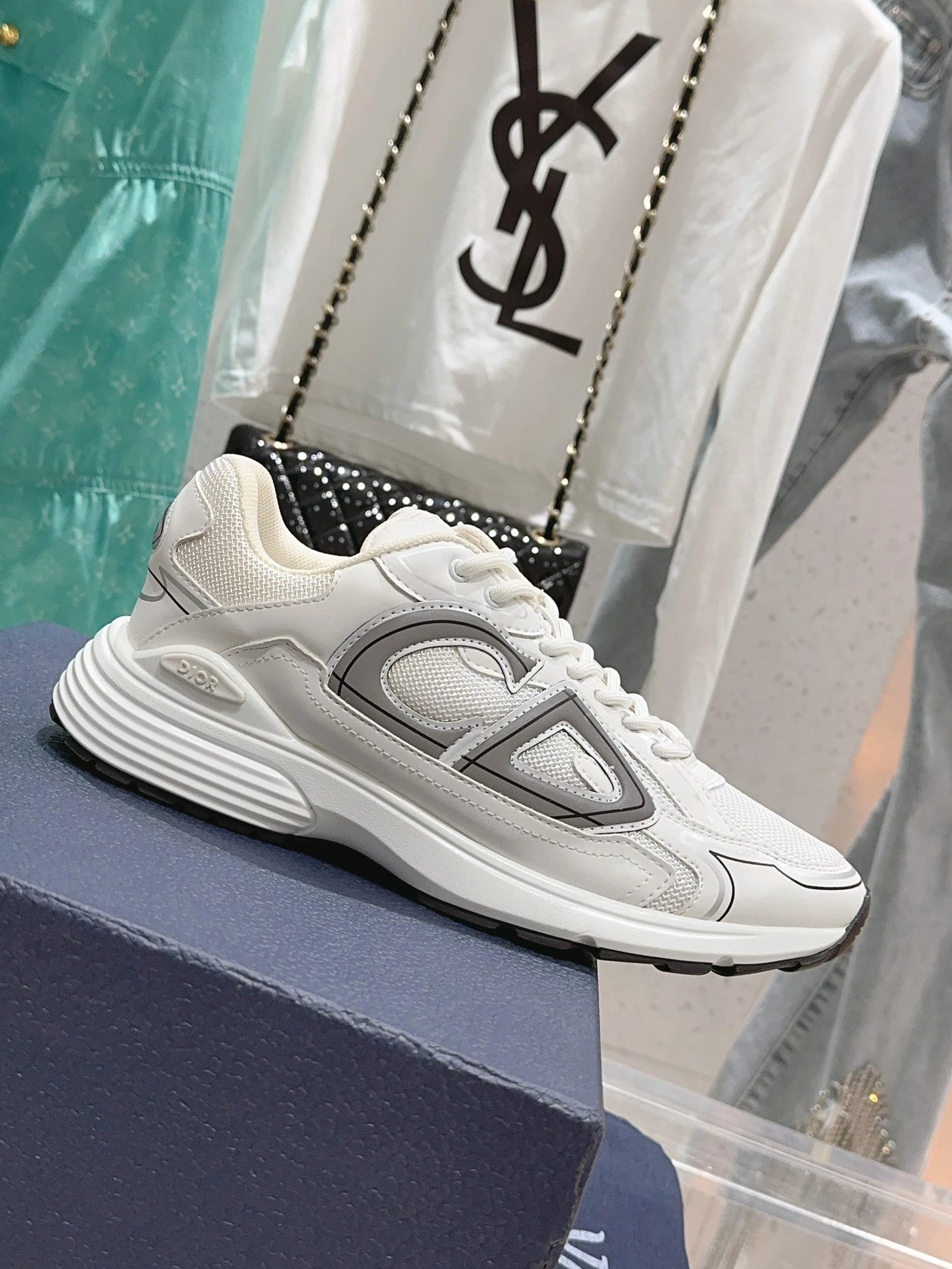 Dior B30 Sneakers White Gray