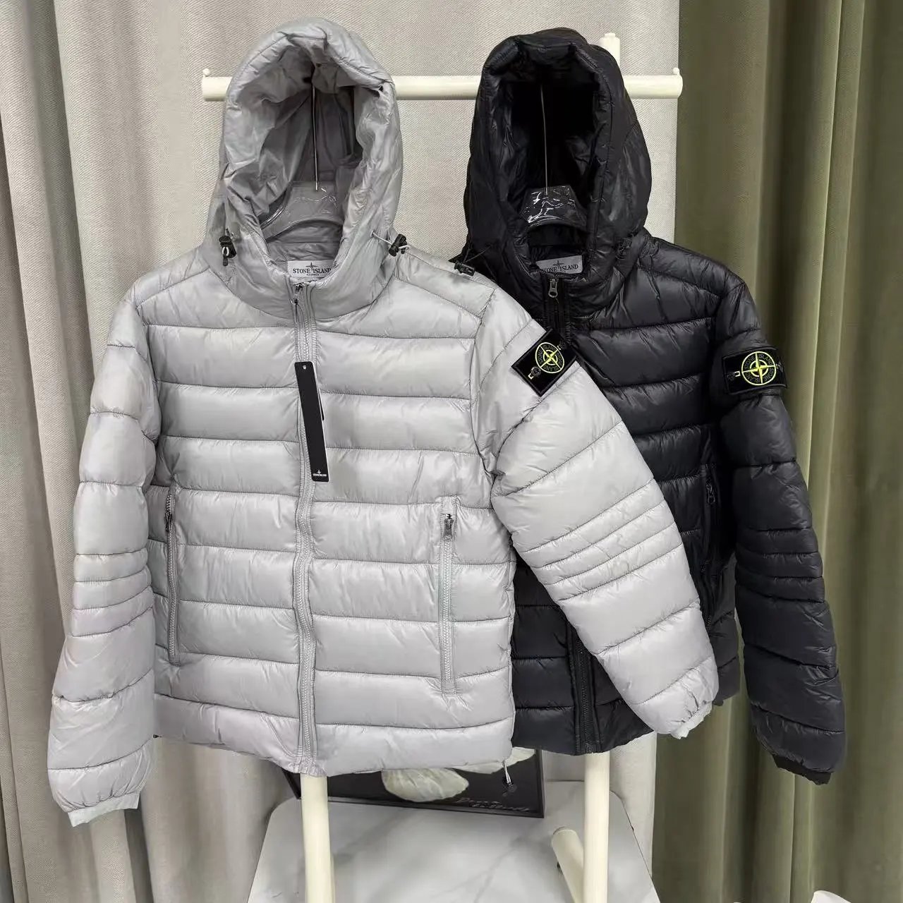 AM factory (low version) 2025 new winter outdoor hooded windproof and warm cotton clothing
