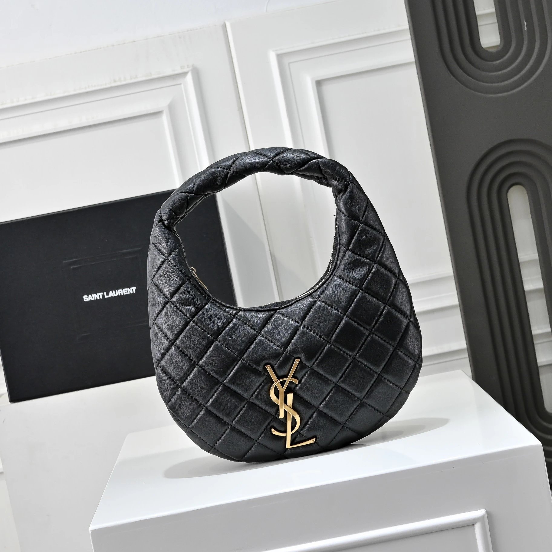 Saint Laurent Loulou Quilted Burgundy Hobo Bag - 10