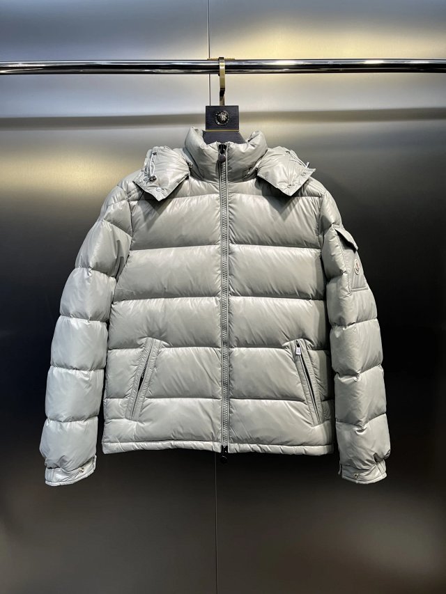 Moncler Down Jacket: seller detail photo 5