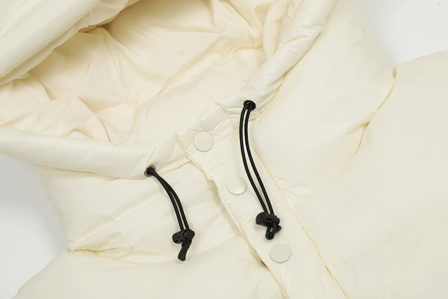 Corteiz Down Jacket: seller detail photo 6