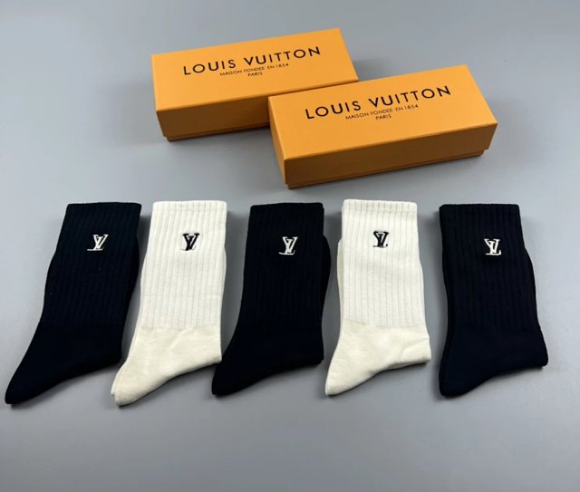 LV Louis Vuitton Socks: seller detail photo 4