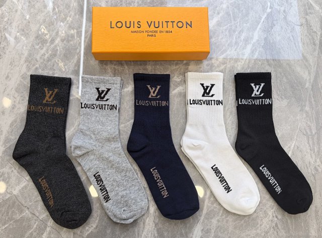 LV Louis Vuitton Socks: seller detail photo 5