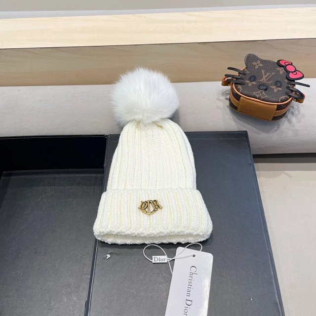 Dior knitted hat: seller detail photo 5