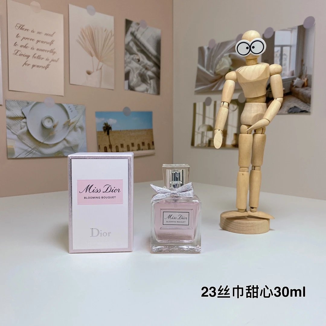 Dior perfume