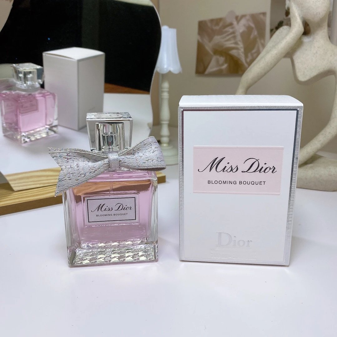 Dior perfume