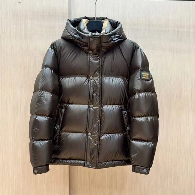 Burberry down jacket: seller detail photo 5