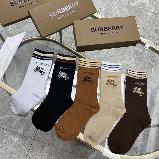 Burberry Socks: seller detail photo 7