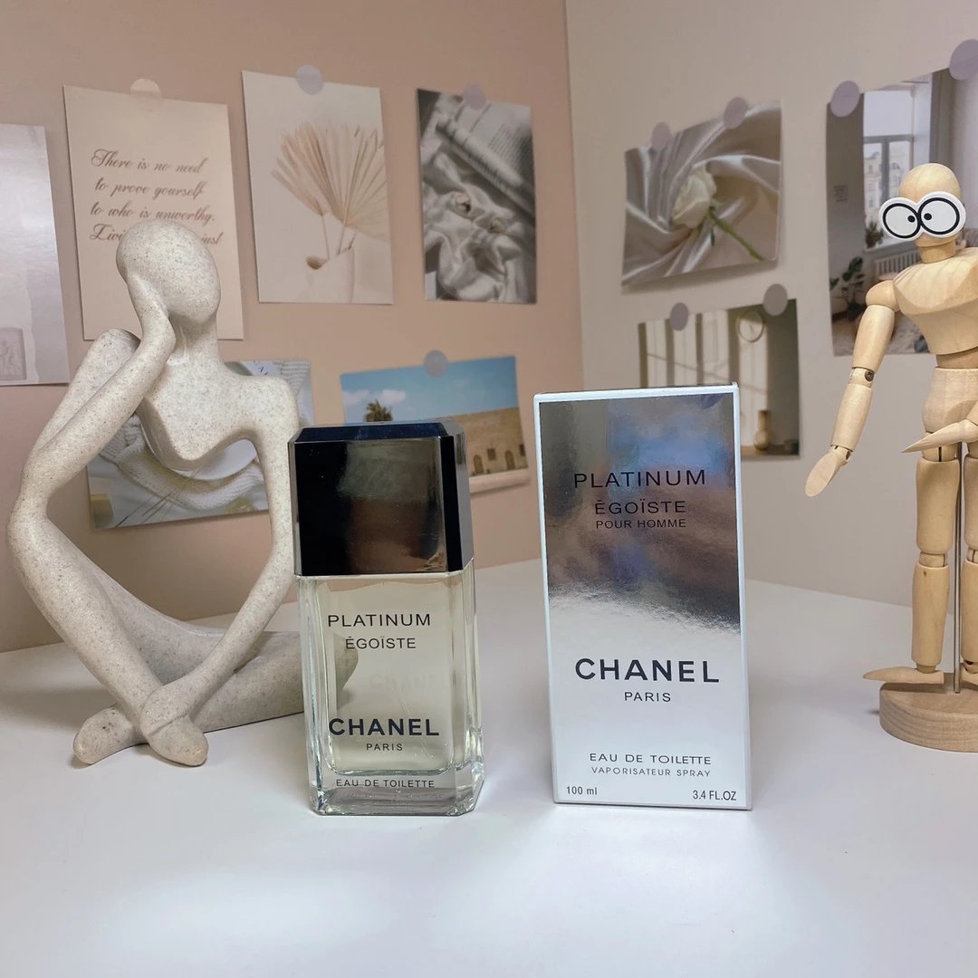 Chanel perfume | 1 colorways