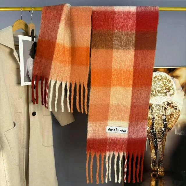 Acne Studios Scarf: seller detail photo 9
