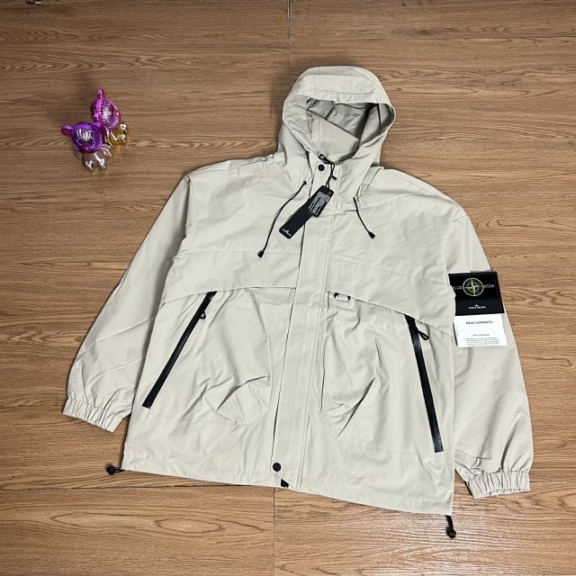 Stone Island Hoodie: seller detail photo 2