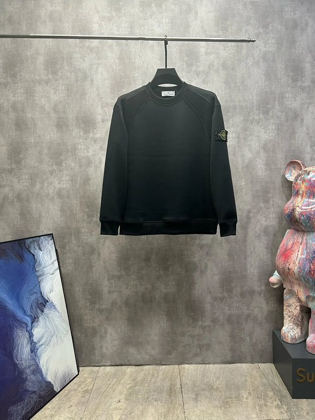 Stone Island Sweatshirt: seller detail photo 7