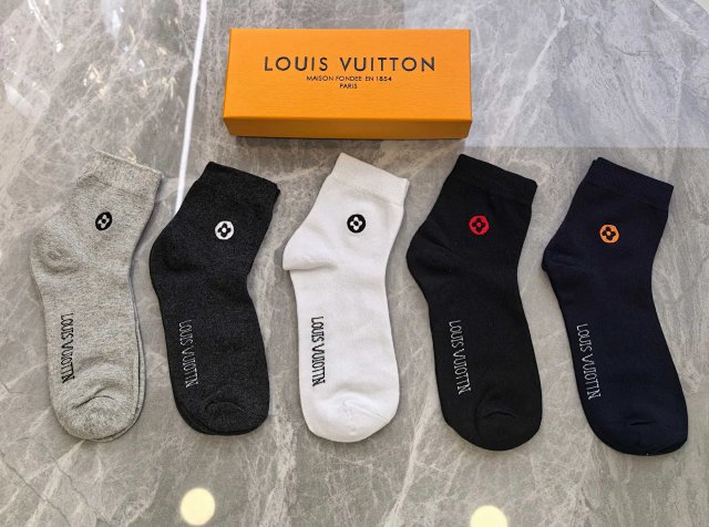 LV Louis Vuitton Socks: seller detail photo 6