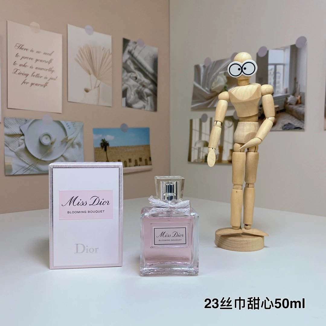 Dior perfume