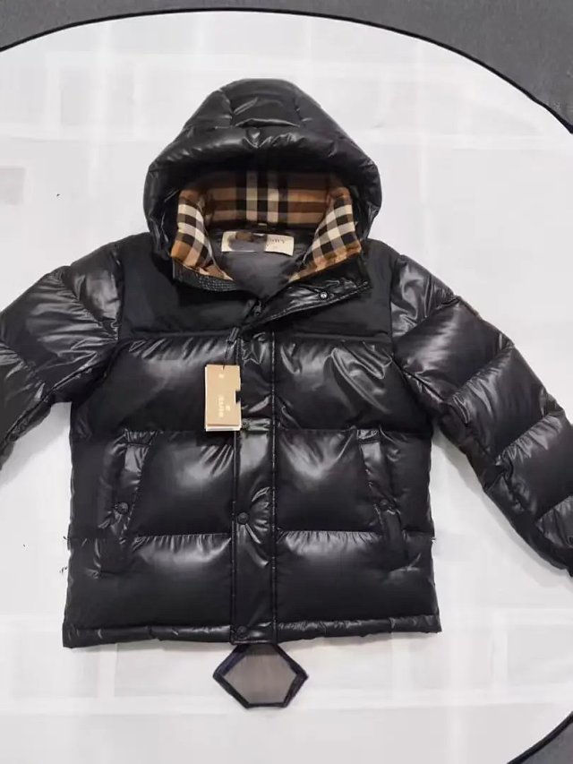 Burberry down jacket: seller detail photo 3