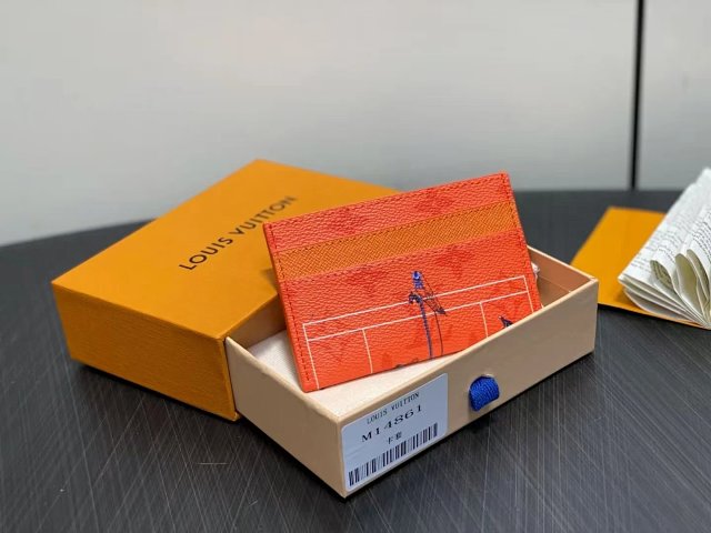 LV Louis Vuitton Wallet: seller detail photo 2
