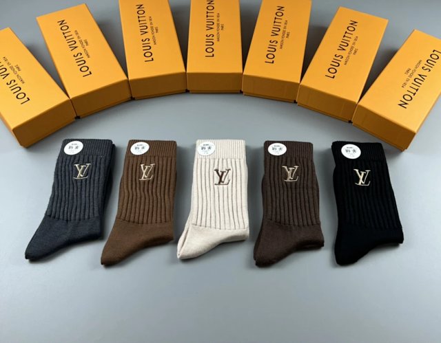 LV Louis Vuitton Socks: seller detail photo 8