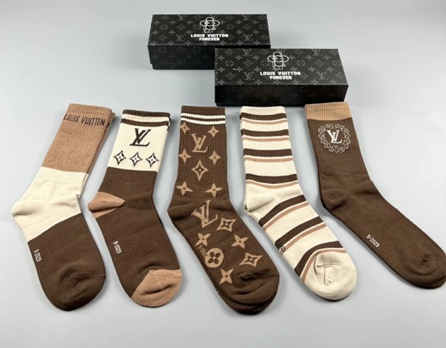 LV Louis Vuitton Socks: seller detail photo 7