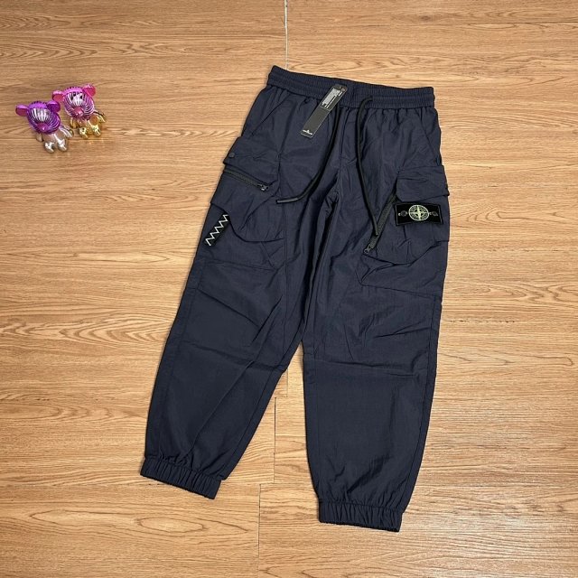 Stone Island pants: seller detail photo 6