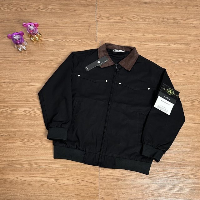 Stone Island Jacket: seller detail photo 4