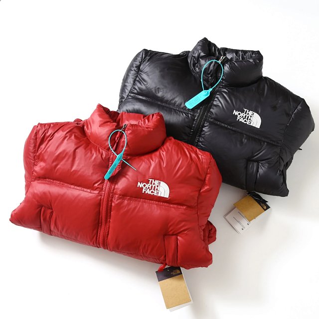 THE NORTH FACE NUPTSE Down Jackets: seller detail photo 5