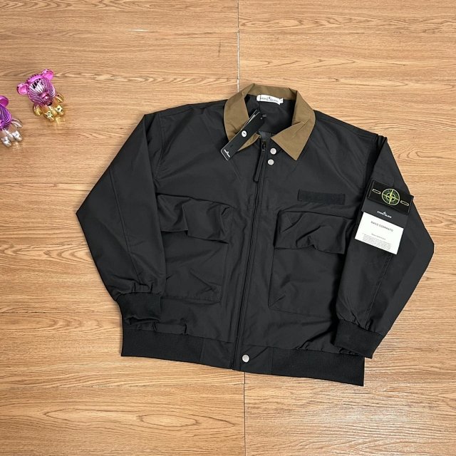 Stone Island Jacket: seller detail photo 2