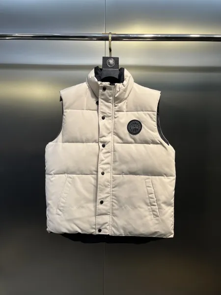 Canada Goose Vest Black Puffer Vest Outerwear.vest - 3