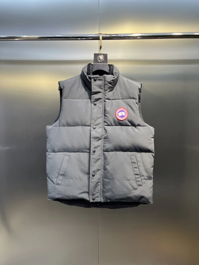 Canada Goose Down Vest: seller detail photo 6