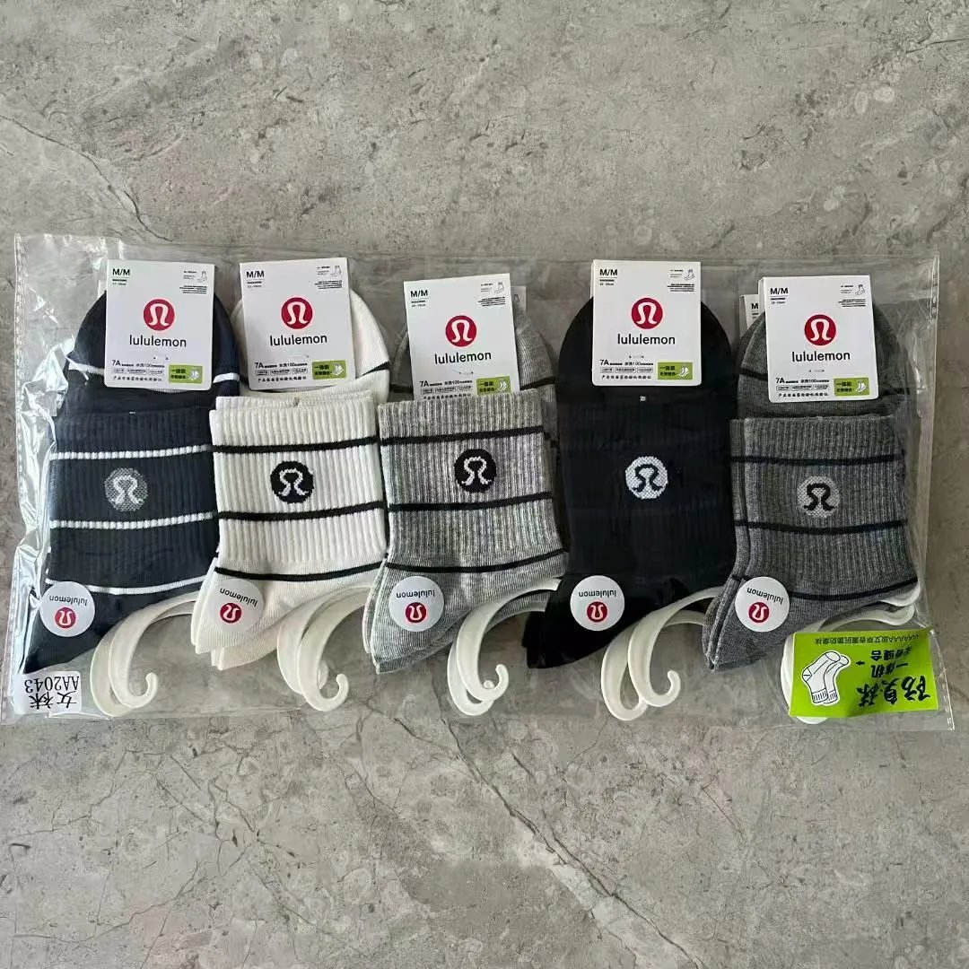 lululemon Socks