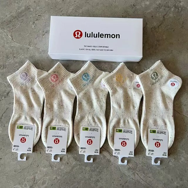 lululemon Socks: seller detail photo 12