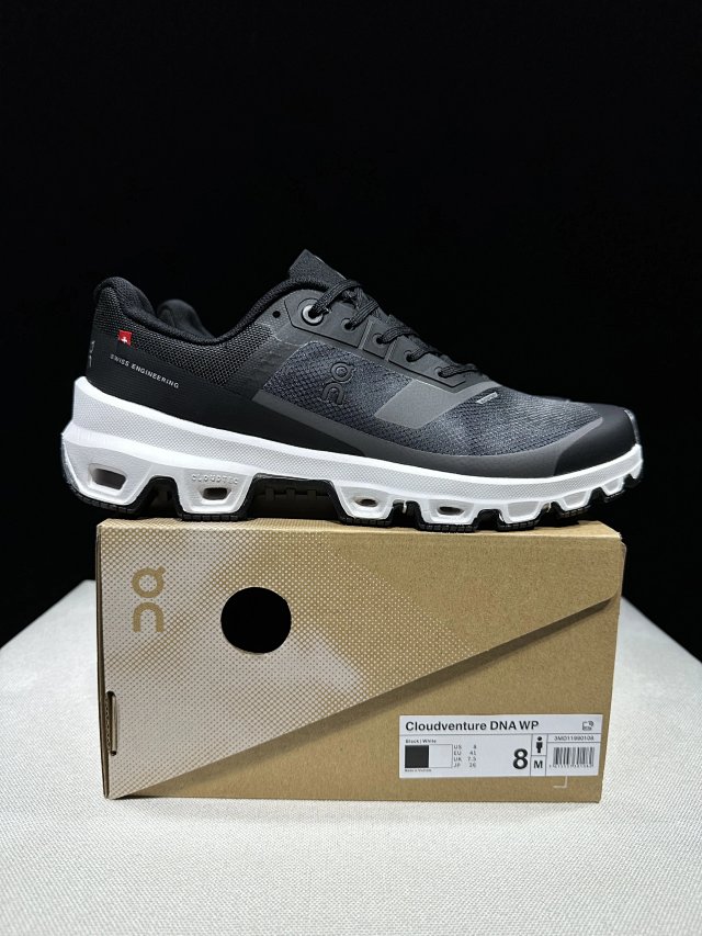 On Running Clouds Sneakers: seller detail photo 6