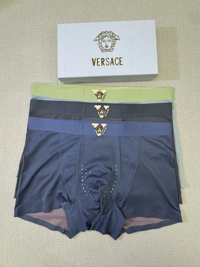VERSACE Underwear: seller detail photo 4