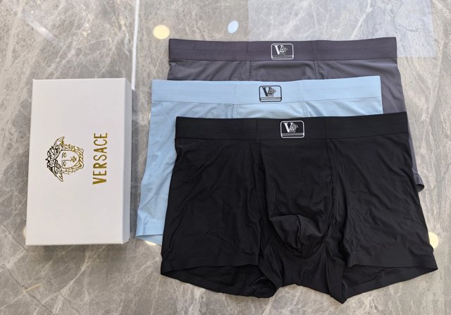 VERSACE Underwear: seller detail photo 6