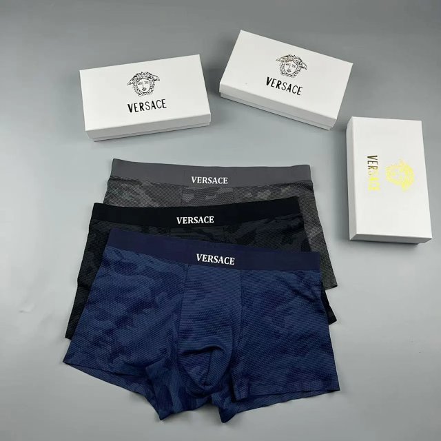 VERSACE Underwear: seller detail photo 2