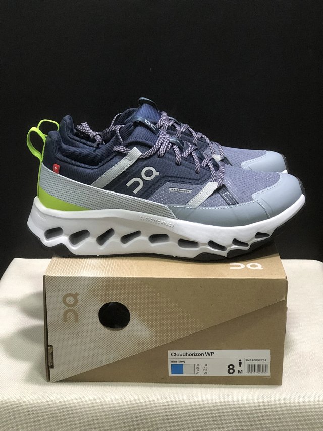 On Running Clouds Sneakers: seller detail photo 9