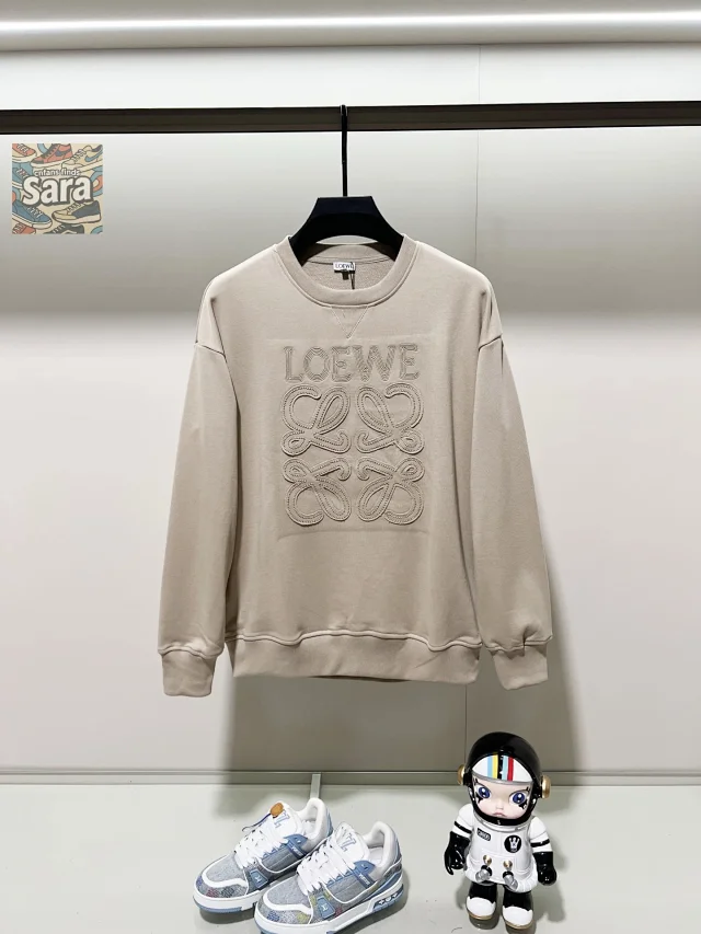Loewe Hoodies & Sweatshirts Logo-Embroidered Crewneck Sweatshirt product detail image 8