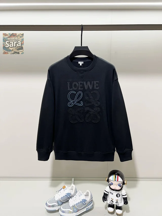 Loewe Hoodies & Sweatshirts Logo-Embroidered Crewneck Sweatshirt product detail image 5