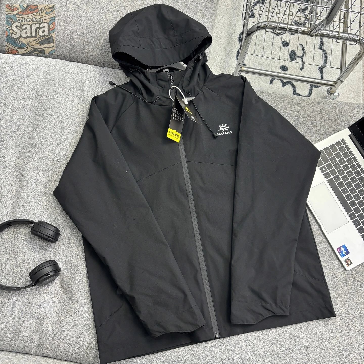 Kailas Hooded Windproof Shell Jacket