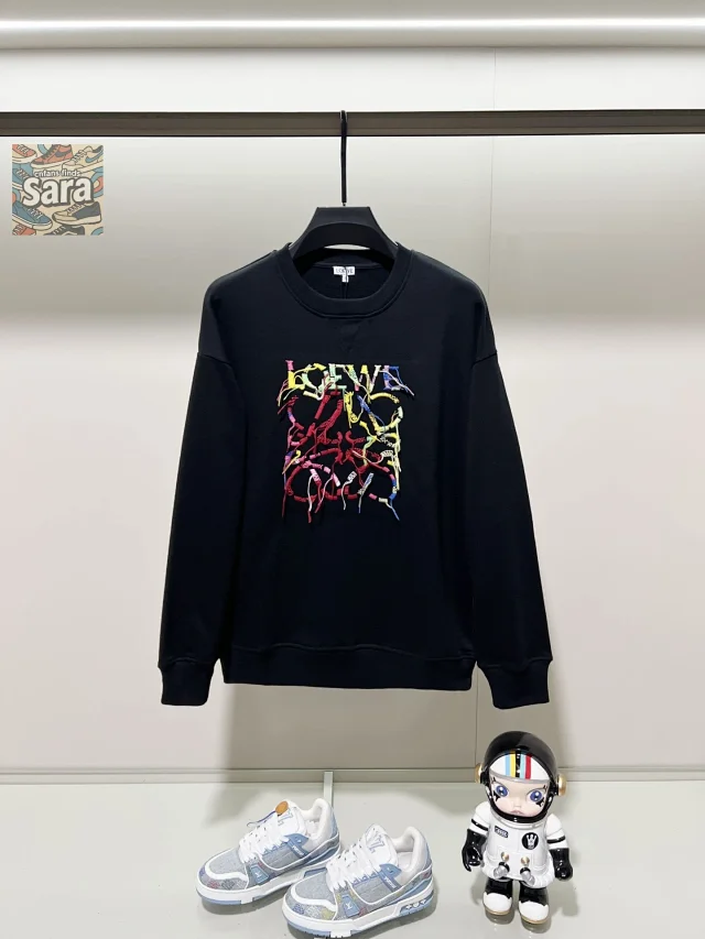 Loewe Hoodies & Sweatshirts Logo-Embroidered Crewneck Sweatshirt product detail image 9