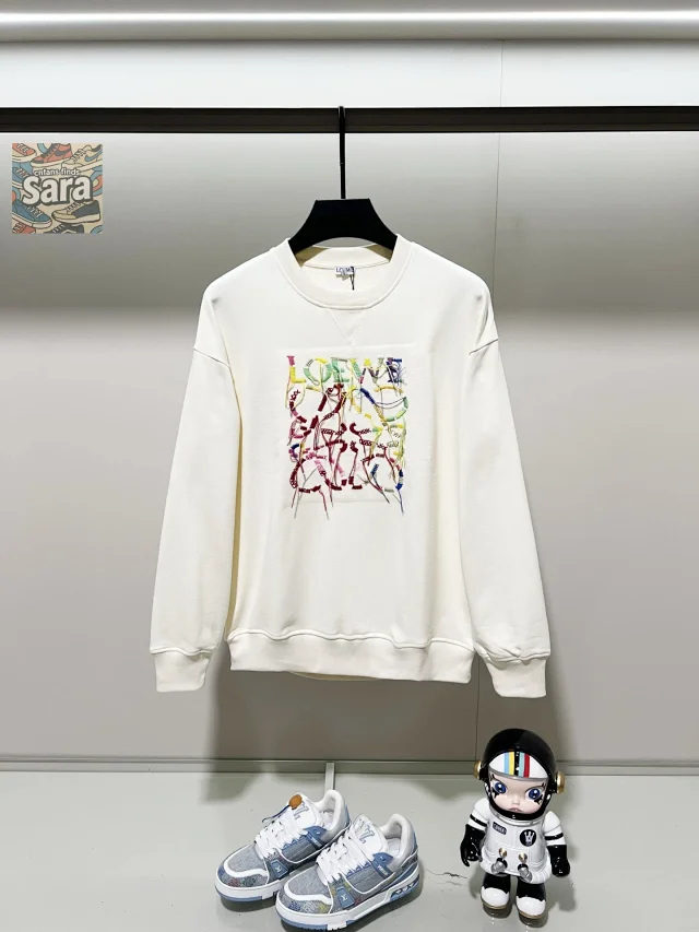 Loewe Hoodies & Sweatshirts Logo-Embroidered Crewneck Sweatshirt product detail image 10