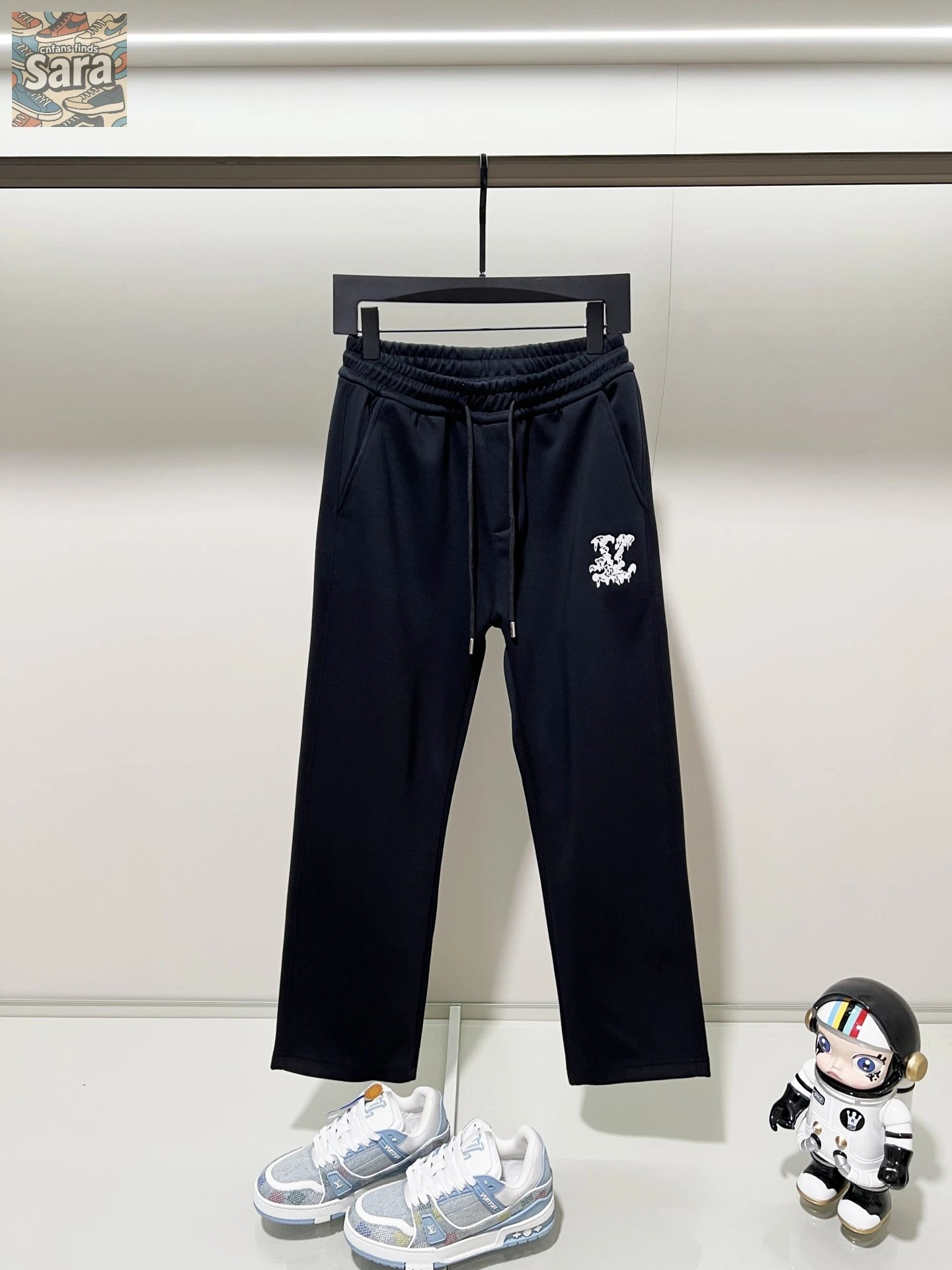 Moncler Logo Embroidered Navy Sweatpants - 4