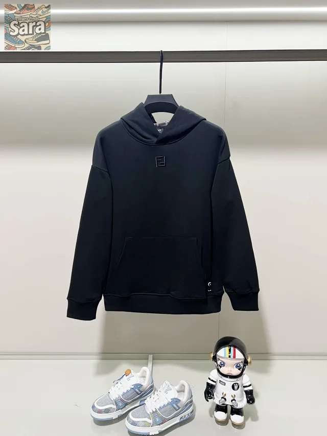 Dior Hoodies & Sweatshirts Logo Pullover Hoodie product detail image 10