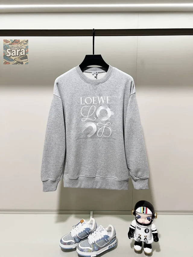 Loewe Hoodies & Sweatshirts Logo-Embroidered Crewneck Sweatshirt product detail image 3