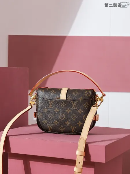 Louis Vuitton Monogram Saddle Bag Beige Crossbody Bag - 31